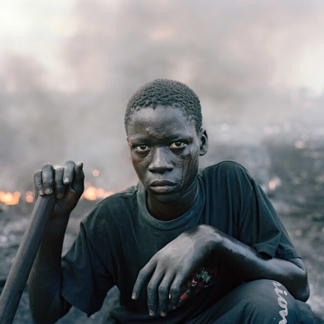 Pieter Hugo, Untitled, Agbogbloshie Market, Accra, Ghana, 2010