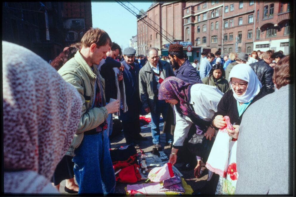 Samstags-Flohmarkt an der Großen Elbstraße, Hamburg-Altona